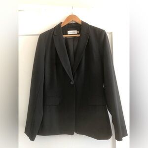 Calvin Klein Women's Elegant Black Suit Jacket